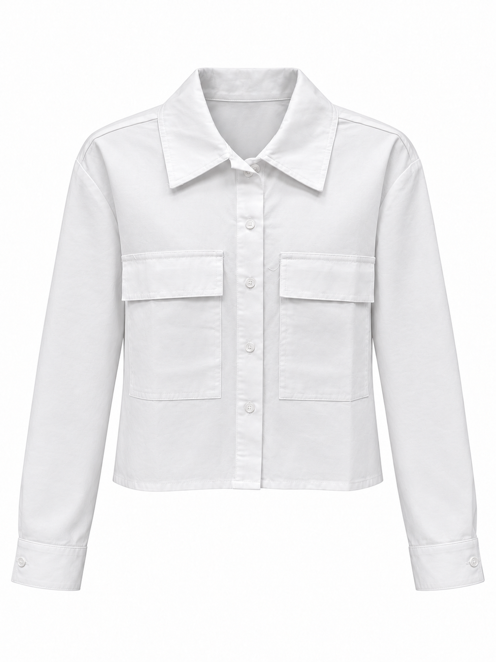 Camisa blanca con dos bolsillos con solapa — frente